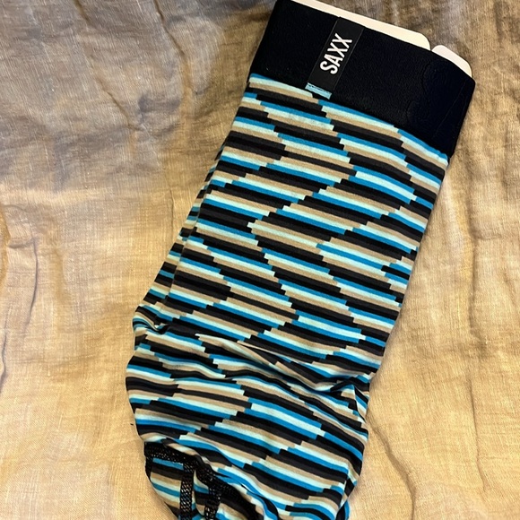 DropTemp® Cooling Mesh Performance Boxer Brief 5" - Slim Fit (Med) - Picture 2 of 6